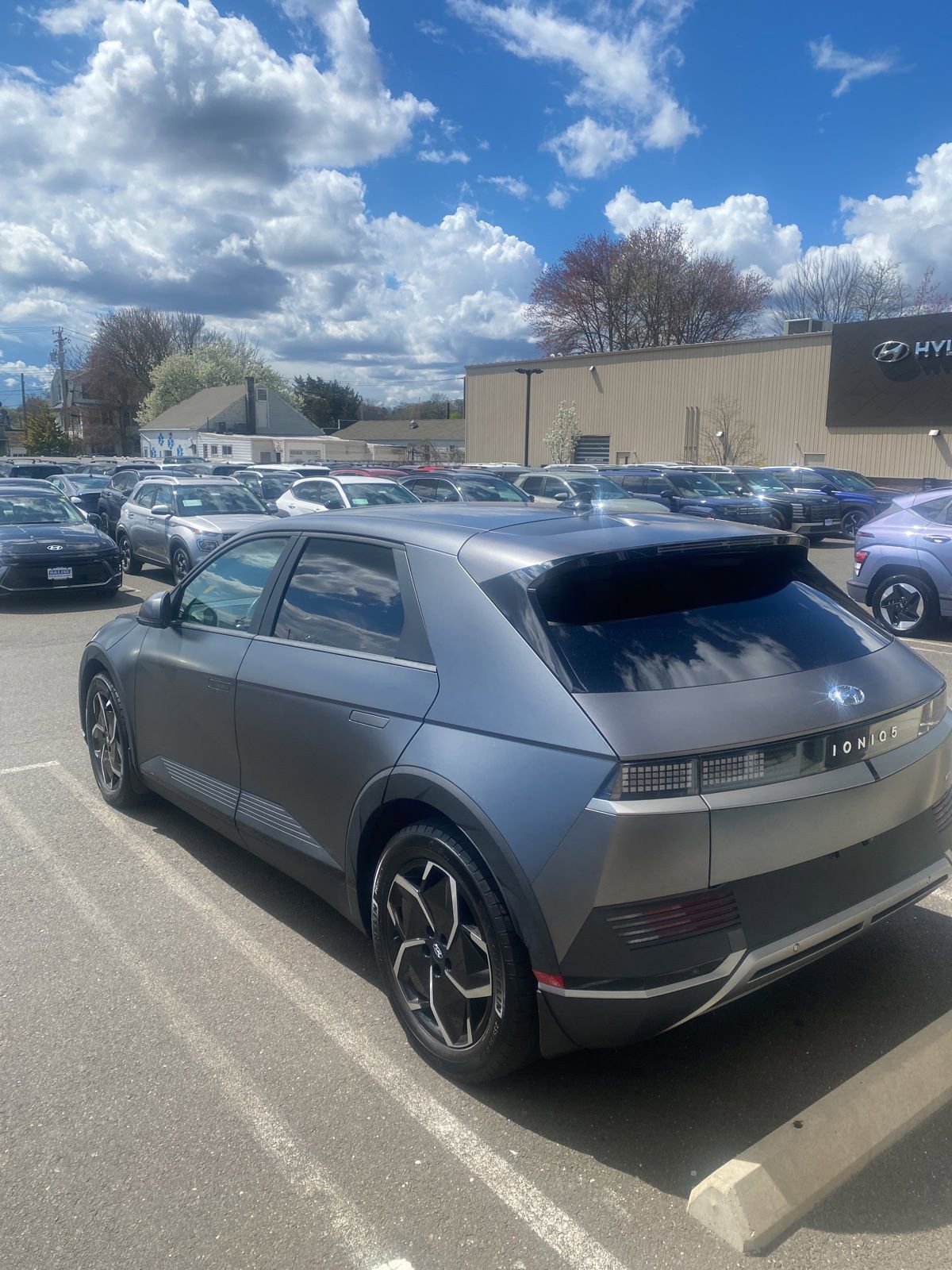 Used 2023 Hyundai Ioniq 5 SEL w/ Cargo Package AWD/4WD image 4