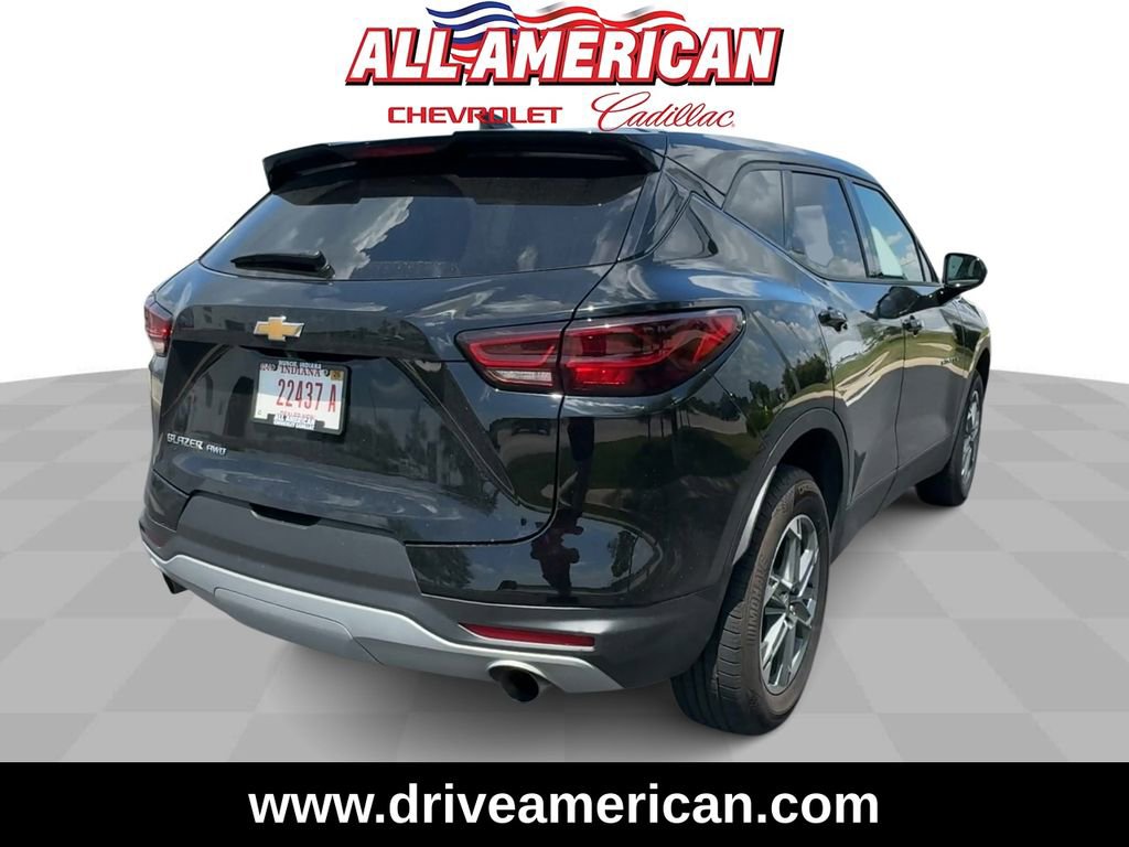 Used 2025 Chevrolet Blazer LT image 8