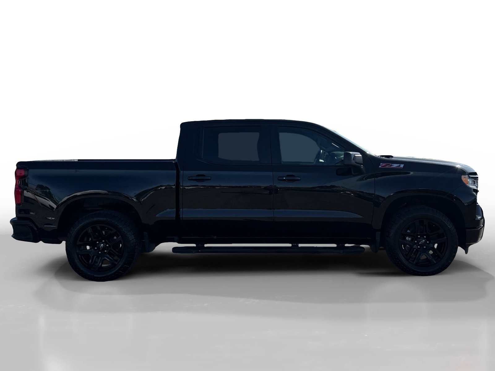 Used 2023 Chevrolet Silverado 1500 RST w/ Z71 Off-Road Package AWD/4WD image 6