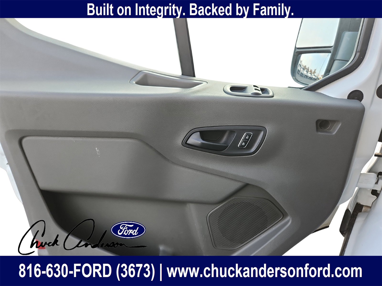 Used 2022 Ford Transit 350 DRW image 13