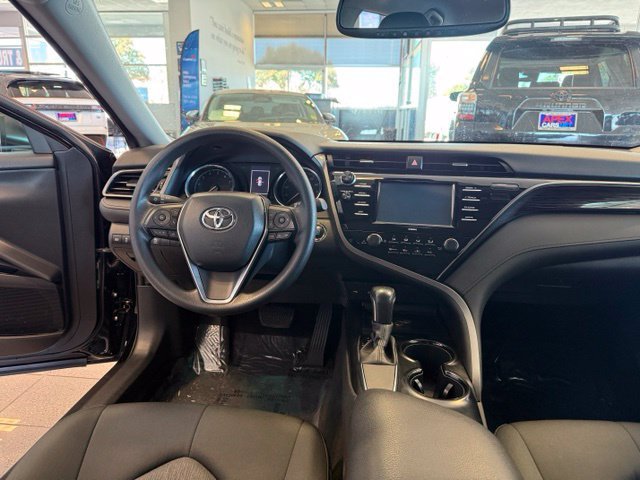 Used 2020 Toyota Camry LE w/ Convenience Package FWD image 25