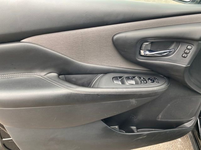 Used 2023 Nissan Murano SL AWD/4WD image 18