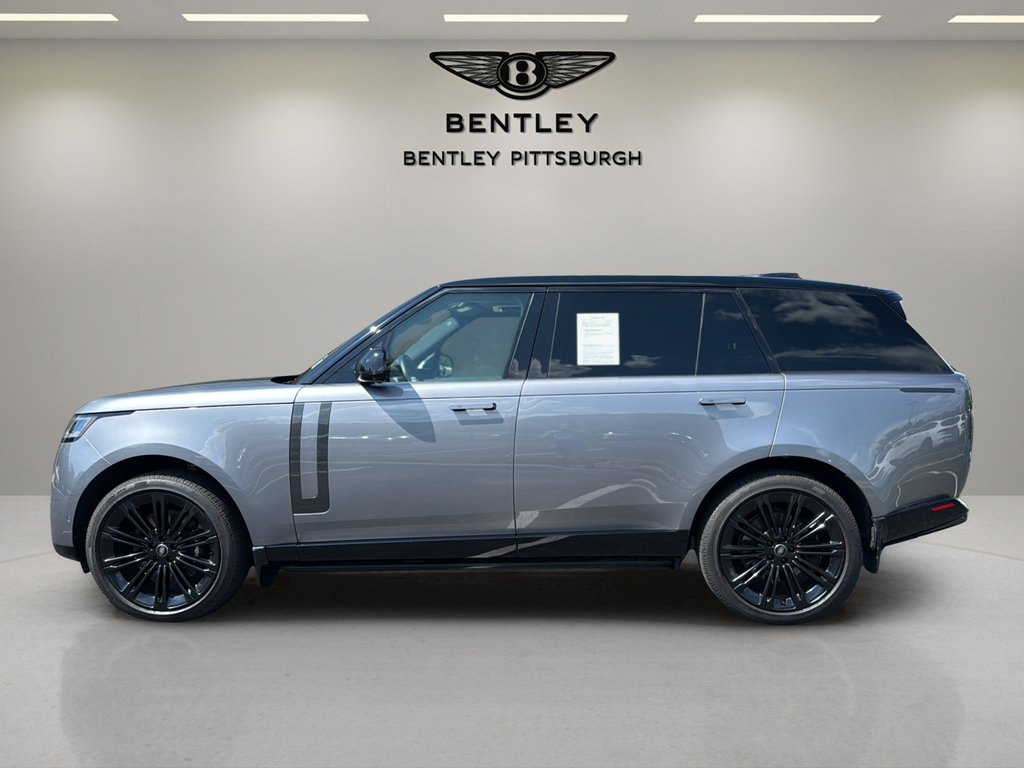 Used 2025 Land Rover Range Rover Long Wheelbase SE AWD/4WD image 8