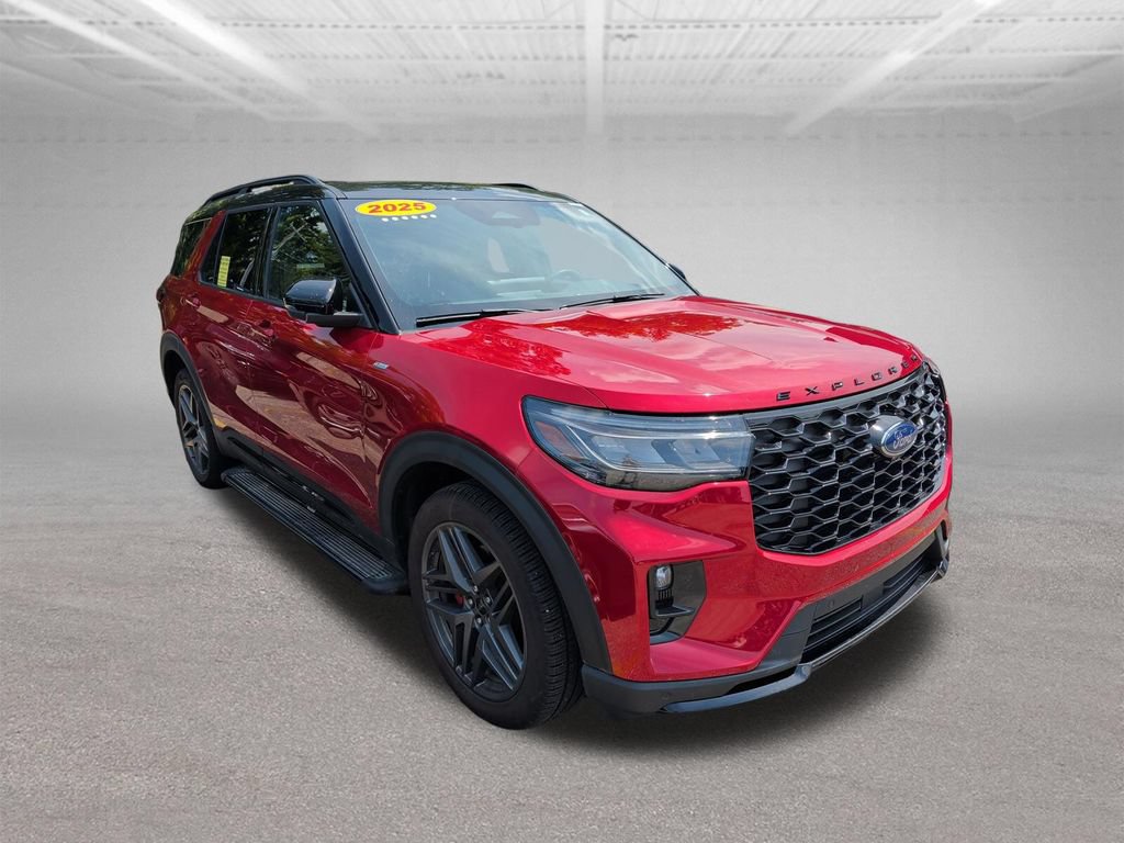 Used 2025 Ford Explorer ST-Line w/ Premium Package AWD/4WD image 19