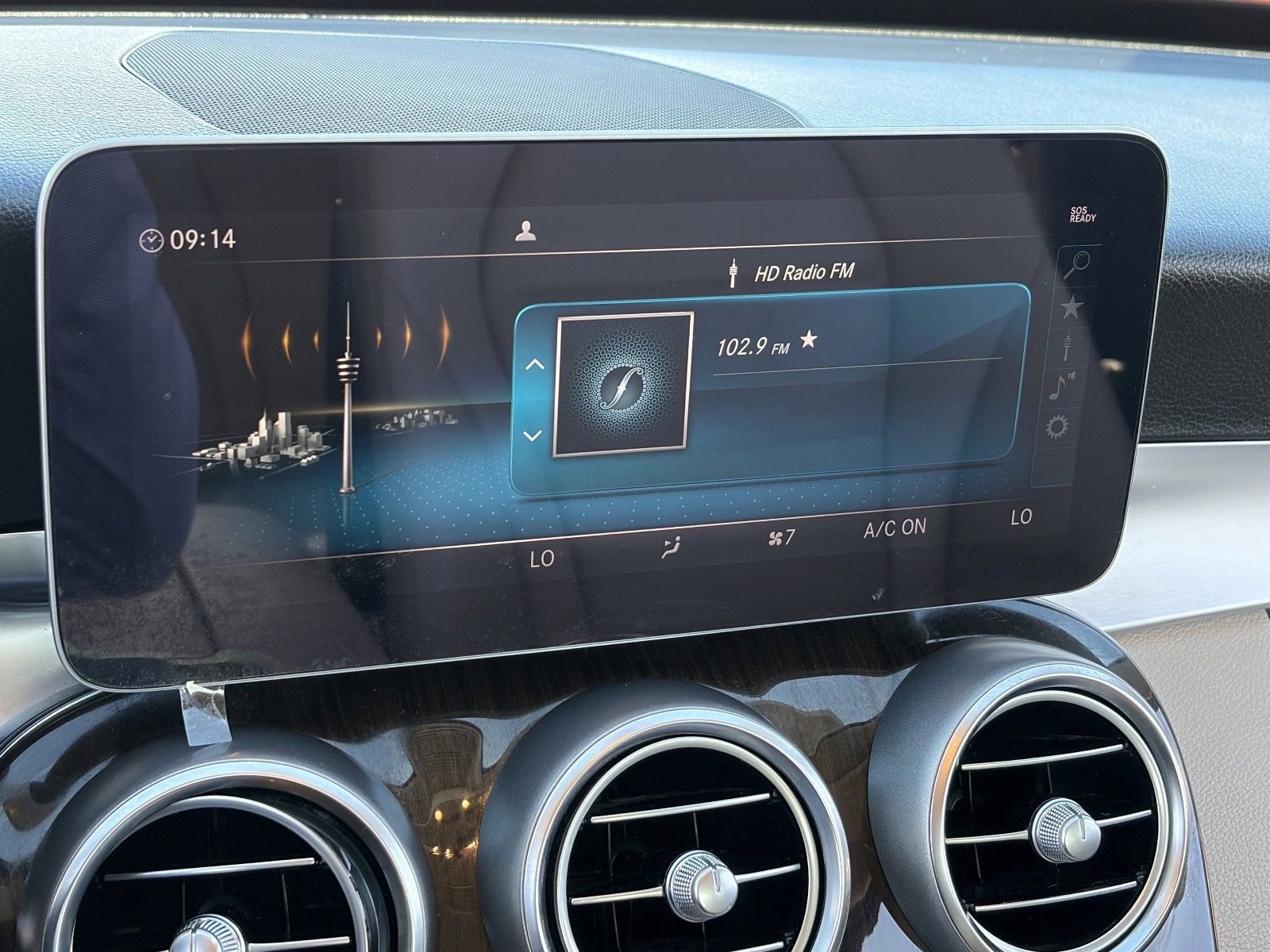 Used 2019 Mercedes-Benz C 300 Sedan image 27