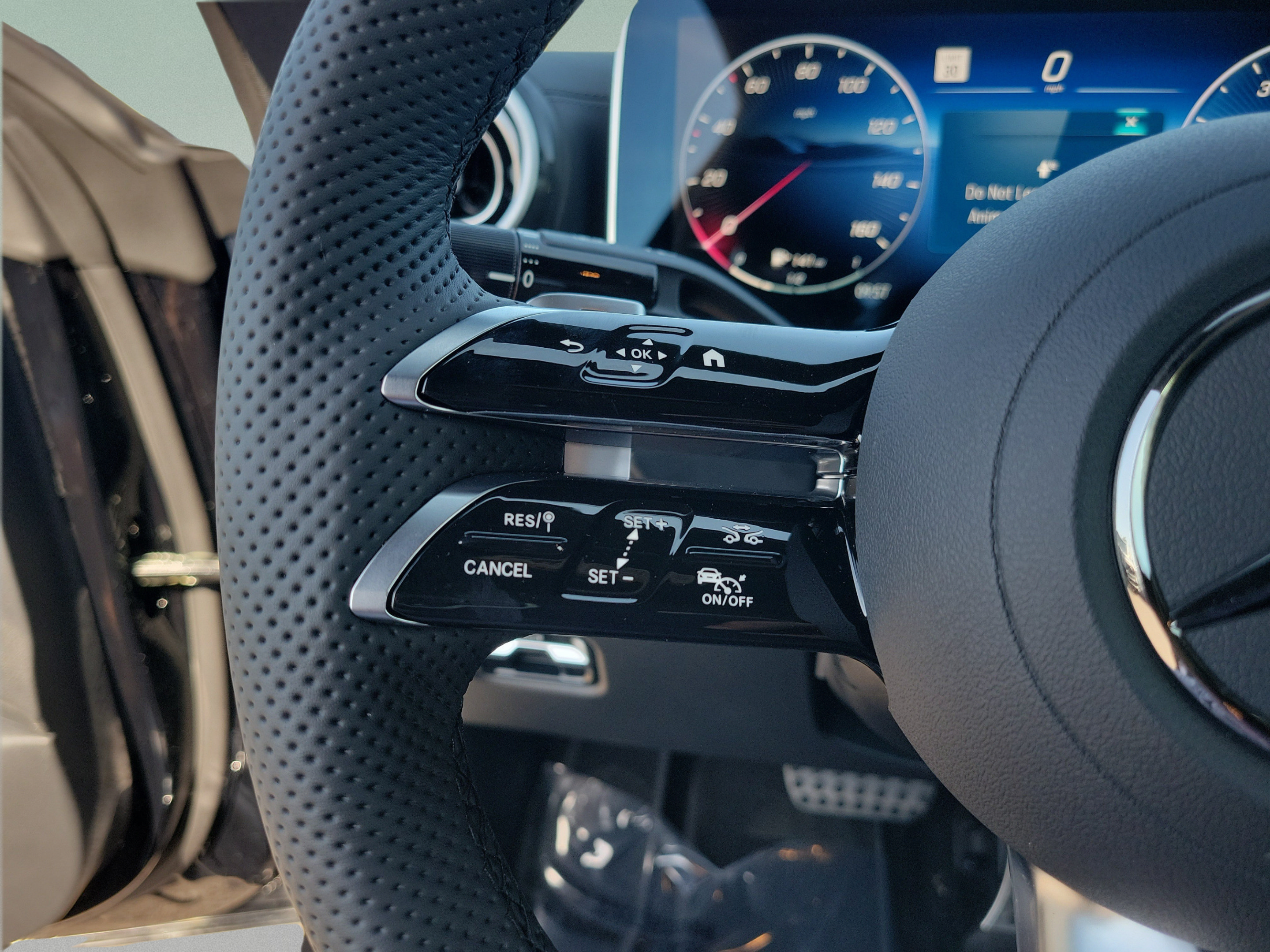 New 2027 Mercedes-Benz CLE 450 4MATIC Coupe image 19