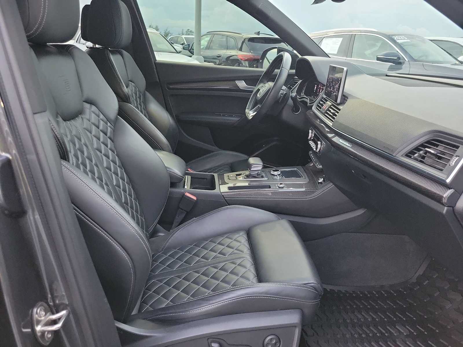 Used 2020 Audi SQ5 Prestige AWD/4WD image 22