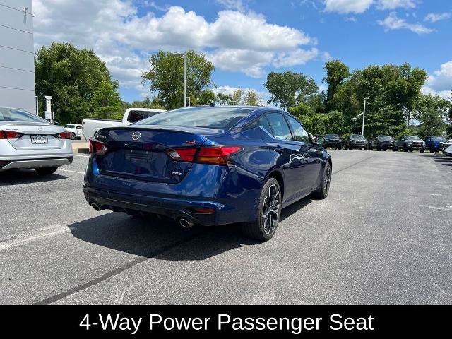 Certified 2024 Nissan Altima 2.5 SR w/ SR Premium Package AWD/4WD image 15