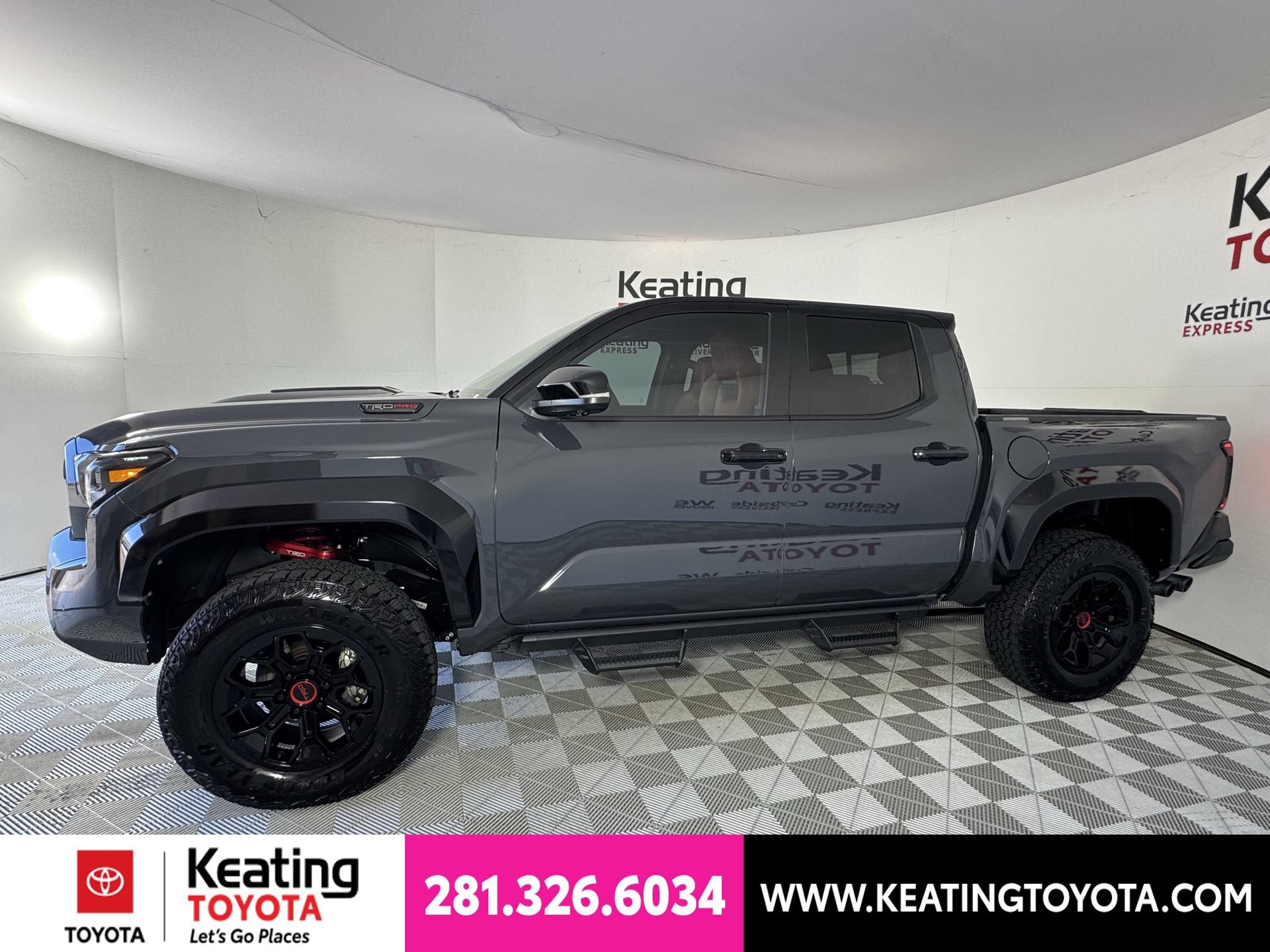 Certified 2025 Toyota Tacoma TRD Pro AWD/4WD image 9