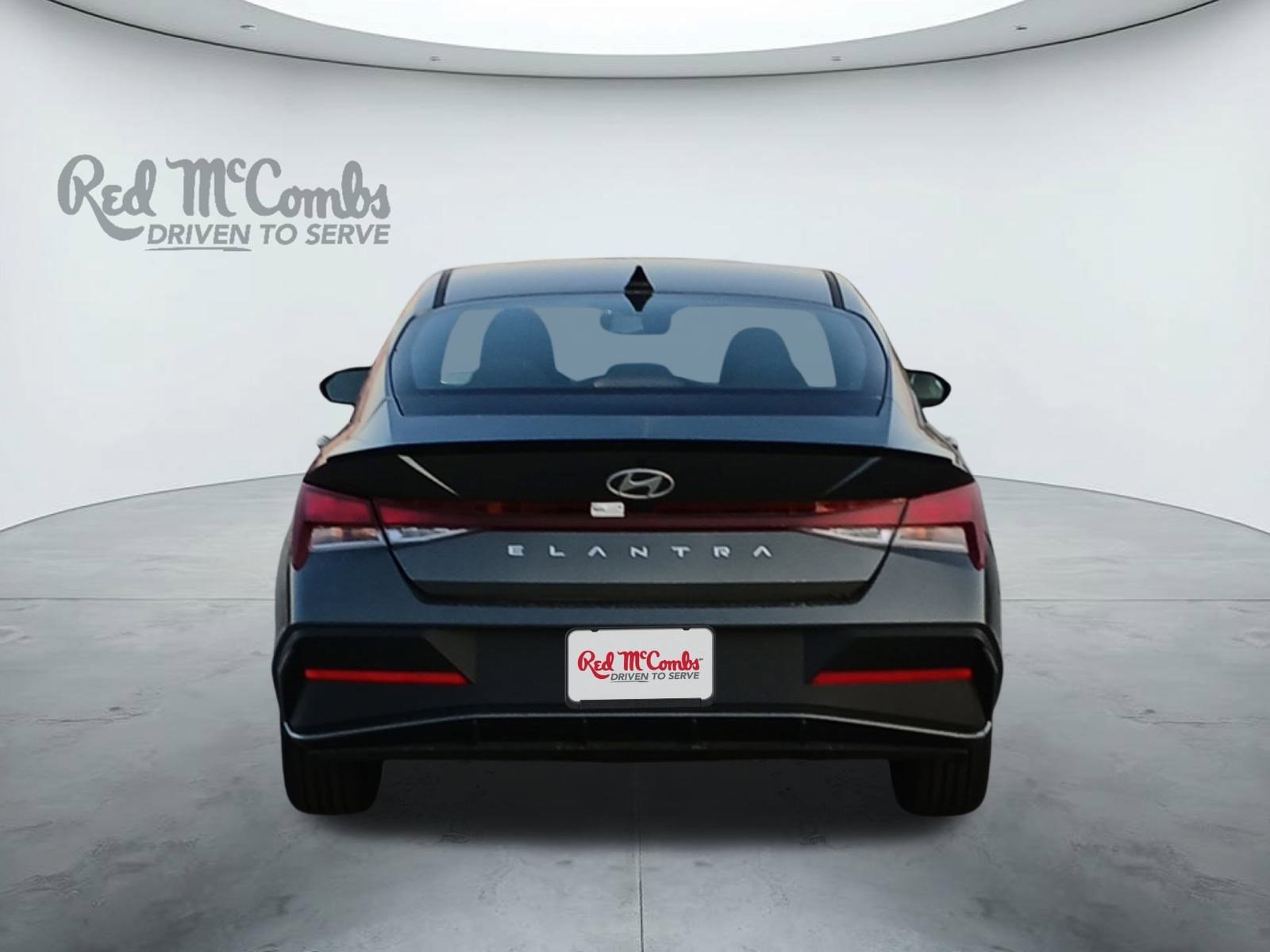 New 2025 Hyundai Elantra Sport image 4