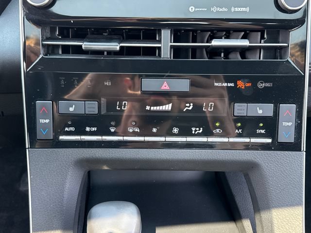 Used 2021 Toyota Avalon XLE w/ Moonroof Package AWD/4WD image 29
