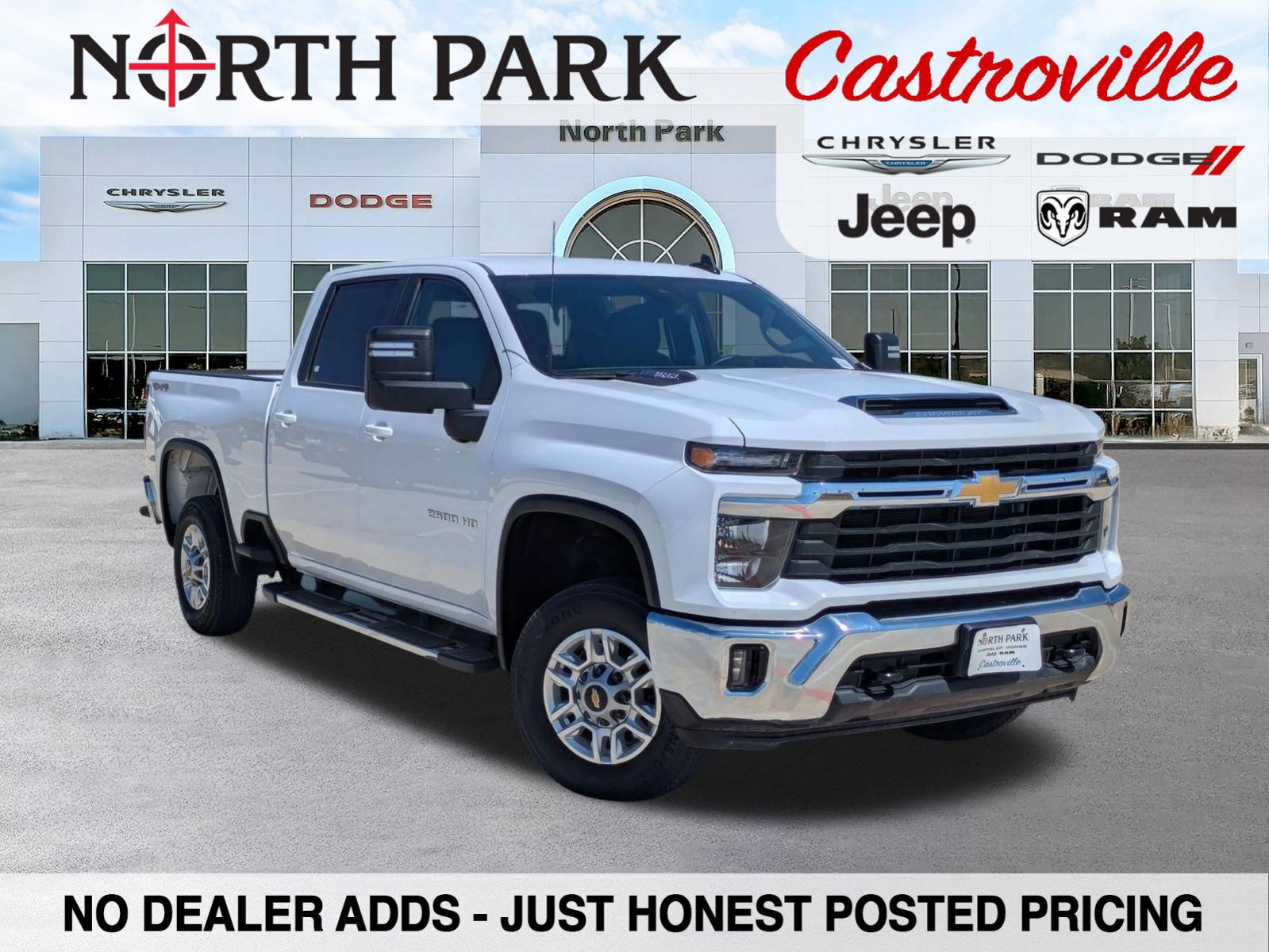 Used 2025 Chevrolet Silverado 2500 LT w/ Convenience Package AWD/4WD image 1