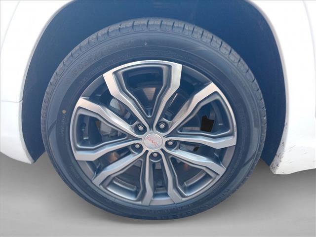 Used 2020 GMC Terrain Denali w/ Denali Premium Package image 10