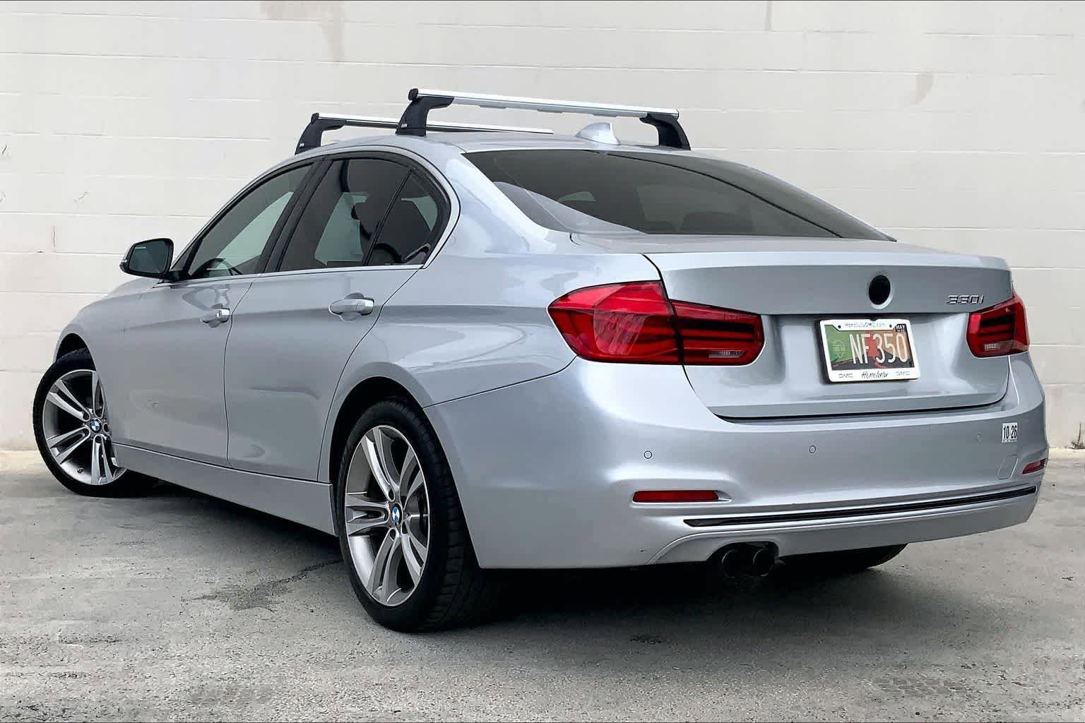 Used 2017 BMW 330i Sedan RWD image 5
