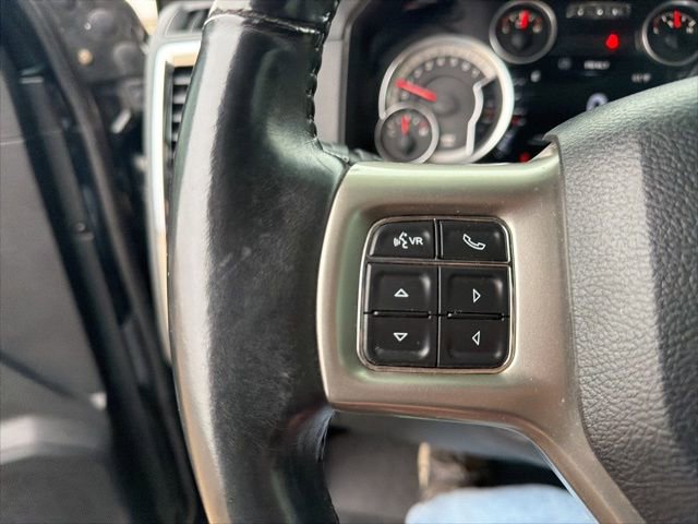 Used 2014 RAM 2500 Laramie w/ Black Appearance Group image 21