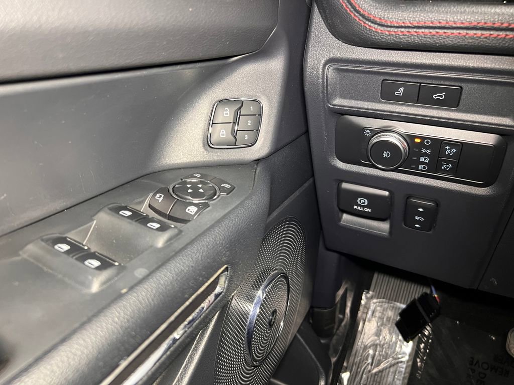 Used 2022 Ford Expedition Max Limited AWD/4WD image 15