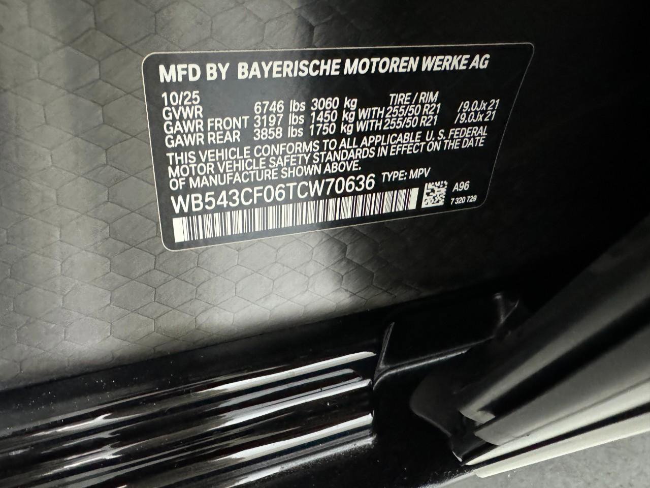 New 2026 BMW iX xDrive45 image 35