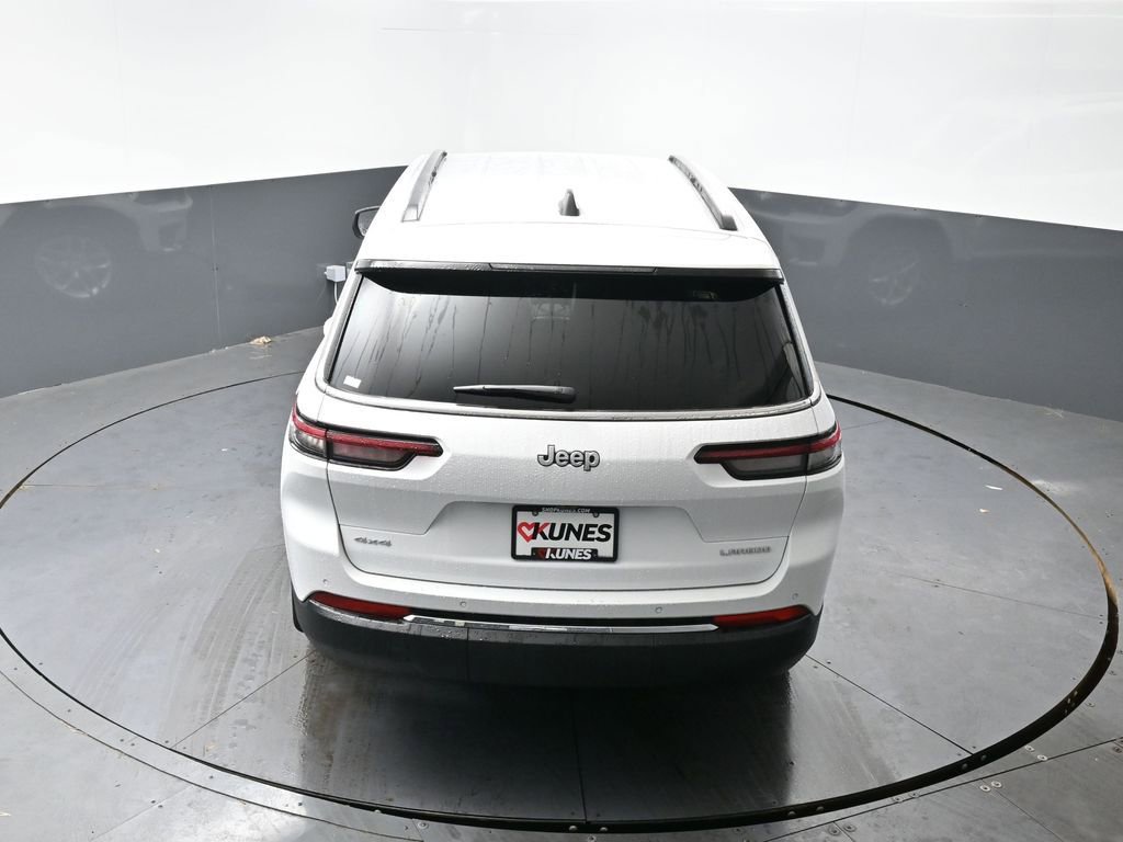 New 2026 Jeep Grand Cherokee L Laredo w/ Trailer Tow Package image 34