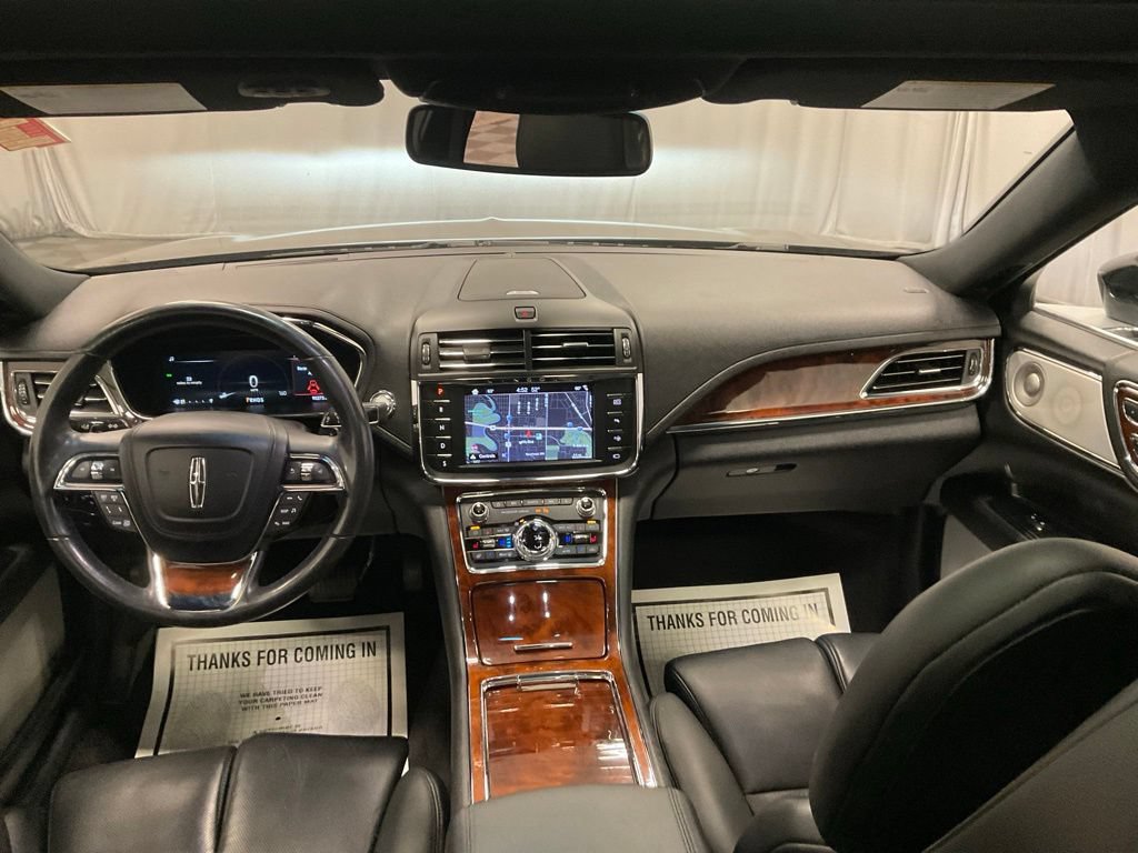 Used 2017 Lincoln Continental Reserve w/ Luxury Package AWD/4WD image 4