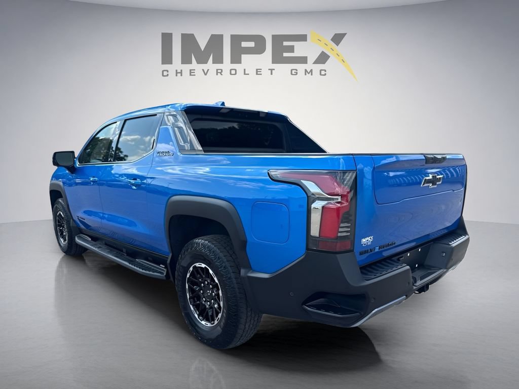 Used 2026 Chevrolet Silverado EV Trail Boss AWD/4WD image 3