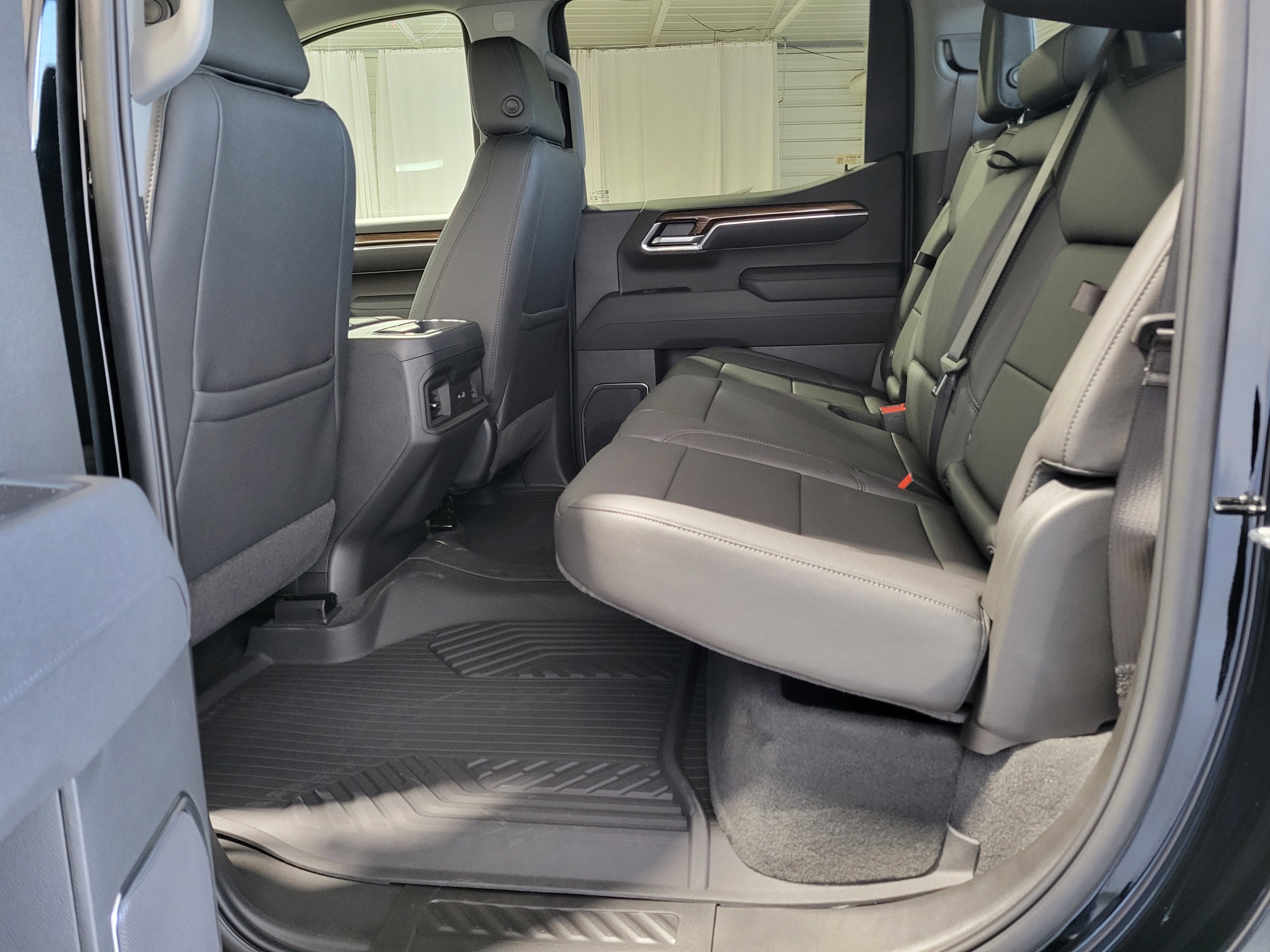 New 2026 Chevrolet Silverado 1500 LT Trail Boss w/ LT Trail Boss Premium Package image 38