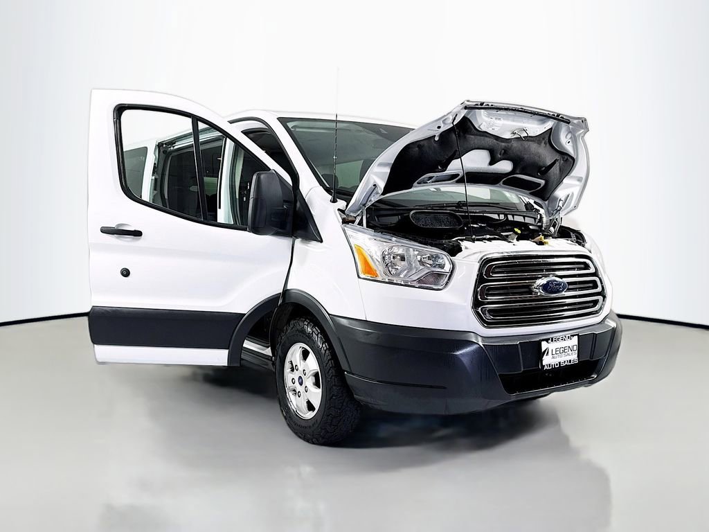Used 2018 Ford Transit 350 XLT image 21