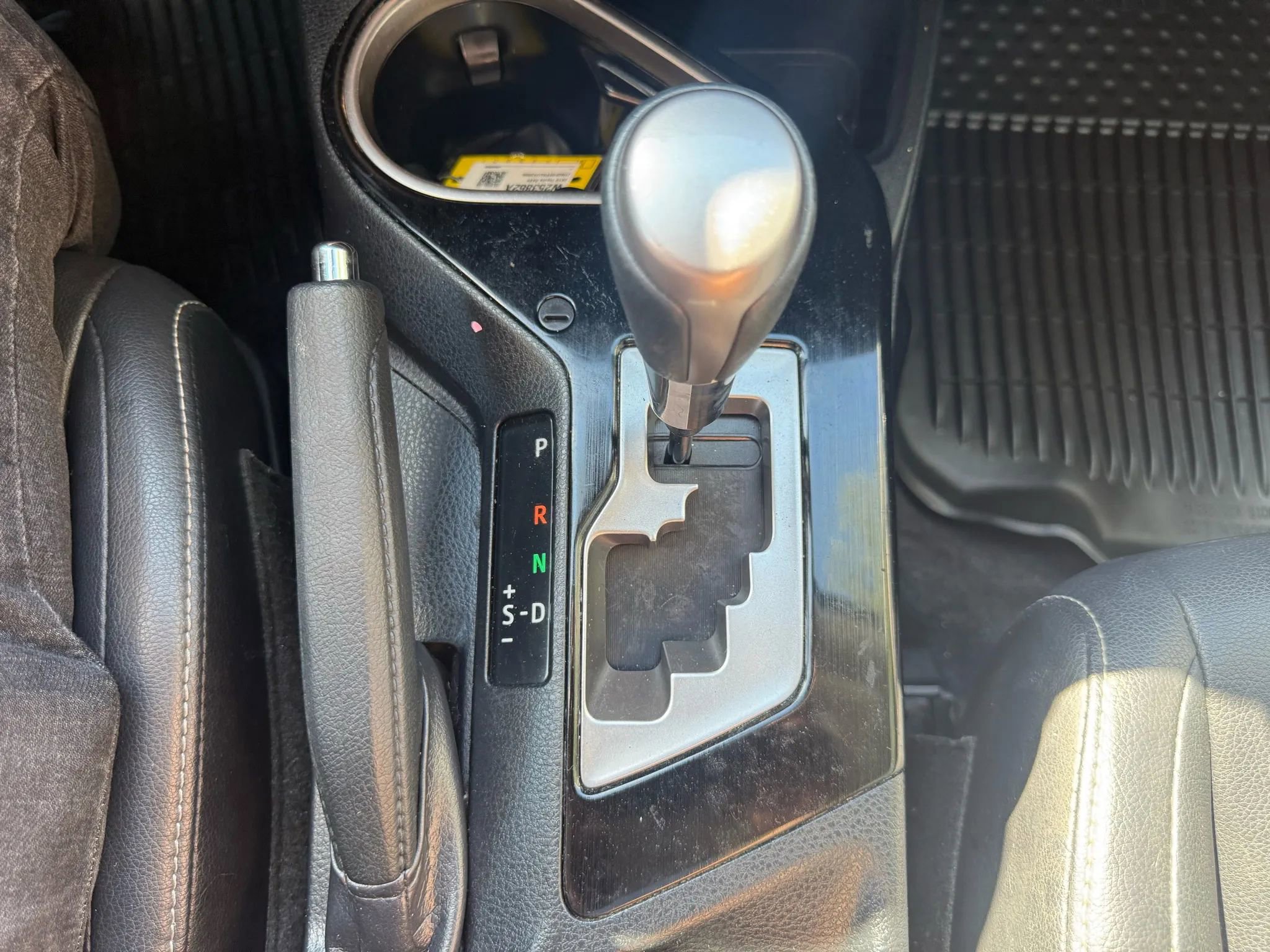 Used 2018 Toyota RAV4 Limited image 24