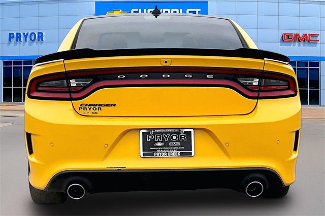 Used 2017 Dodge Charger R/T image 6