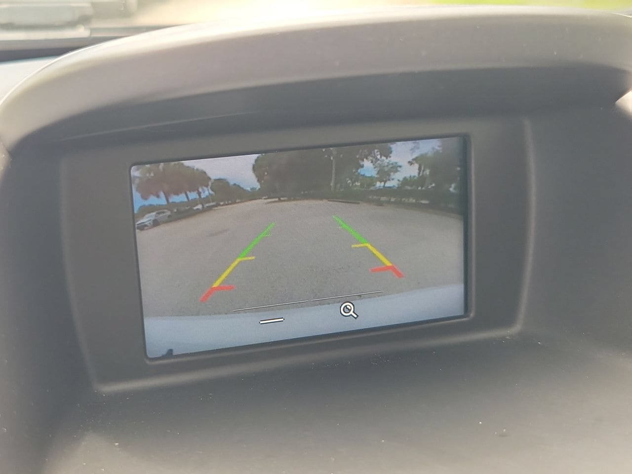 Used 2018 Ford Fiesta SE FWD image 25