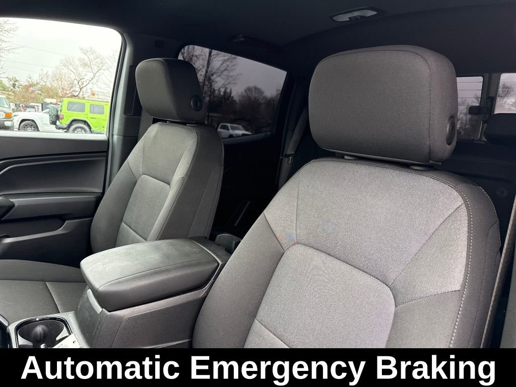 Used 2025 Chevrolet Colorado W/T image 10