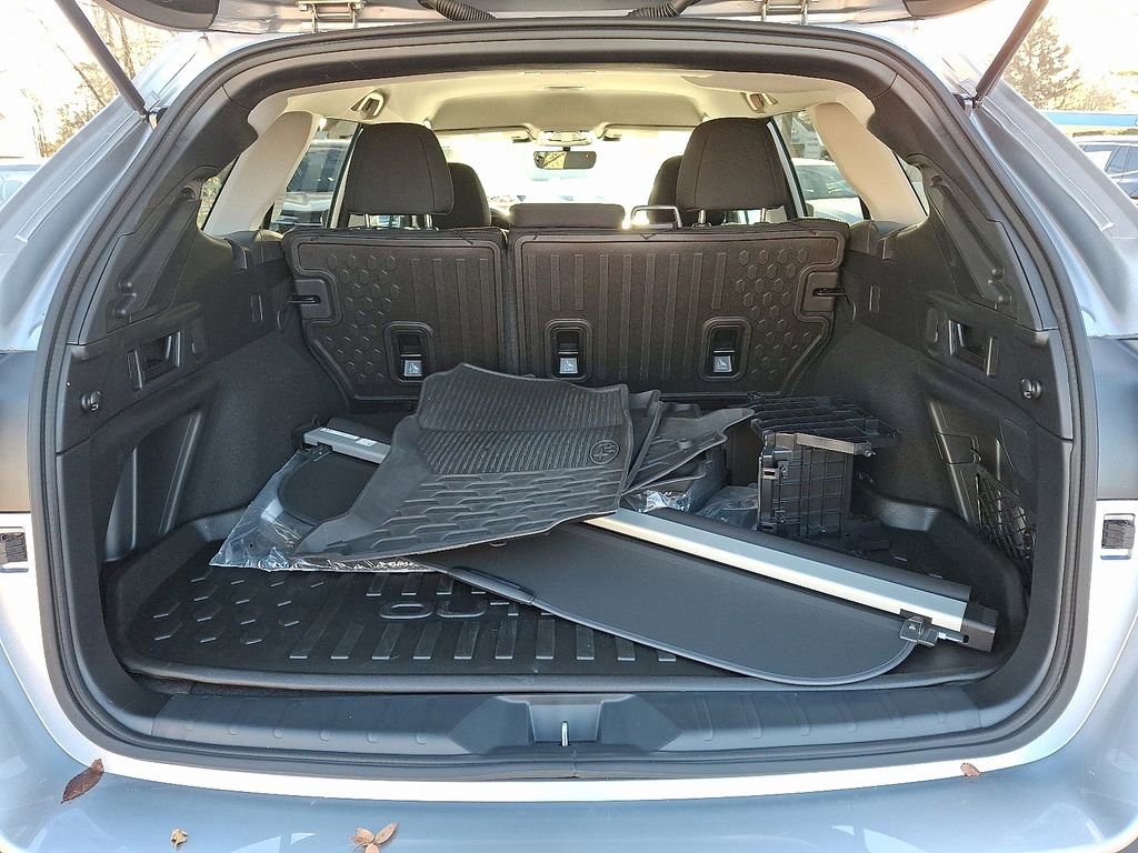 Used 2025 Subaru Outback Premium w/ Tech Package 1 image 27