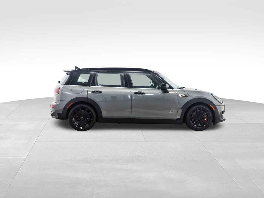 Used 2022 MINI Cooper Clubman John Cooper Works image 6