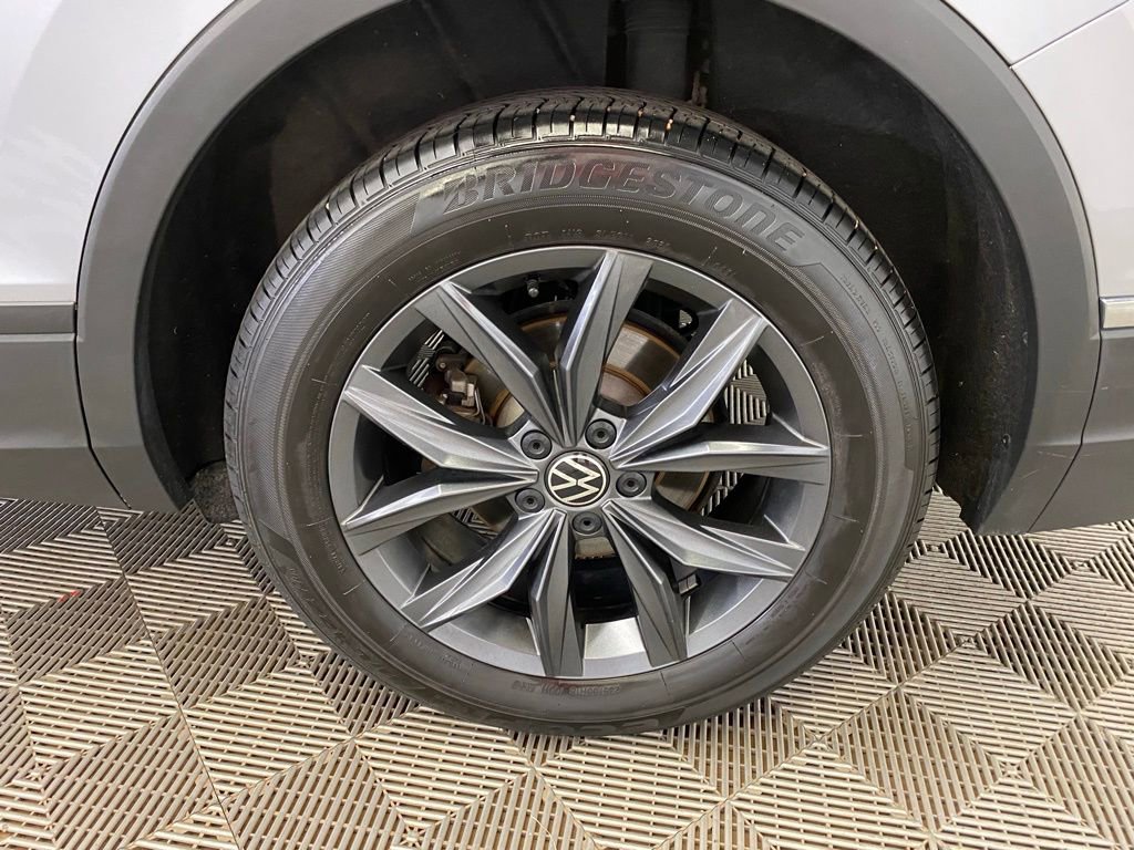 Used 2024 Volkswagen Tiguan Wolfsburg Edition image 7