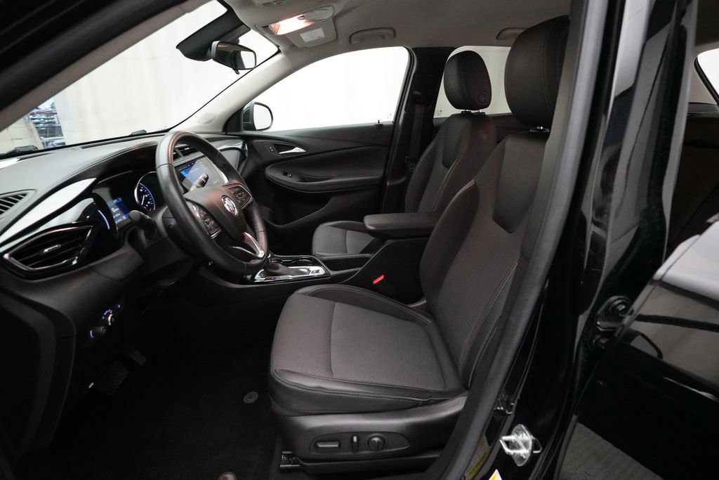 Used 2022 Buick Encore GX Select w/ Sport Touring Package AWD/4WD image 7