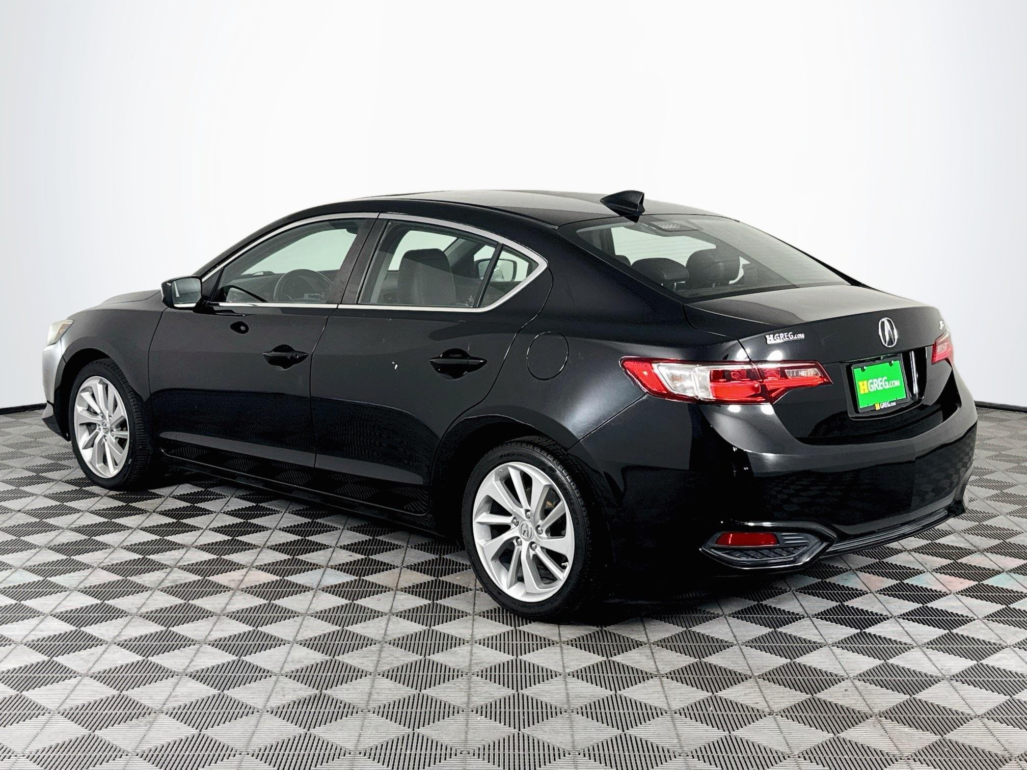 Used 2017 Acura ILX FWD image 6
