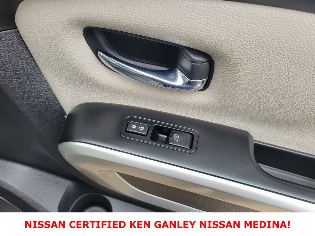 Certified 2024 Nissan Titan SV w/ SV Convenience Package image 49
