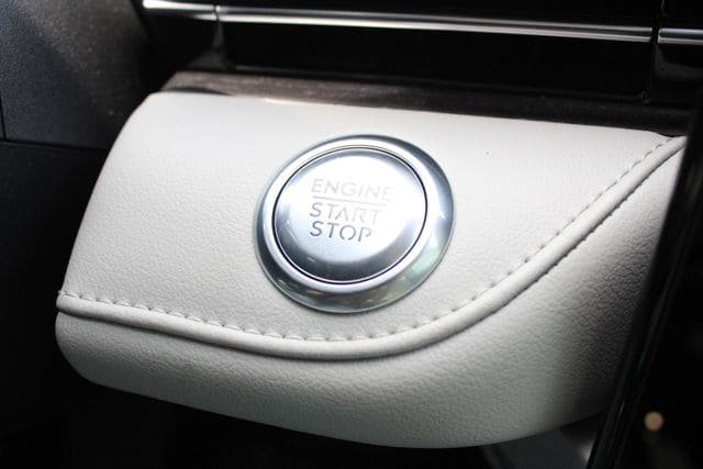 New 2026 Lincoln Nautilus Reserve AWD/4WD image 16