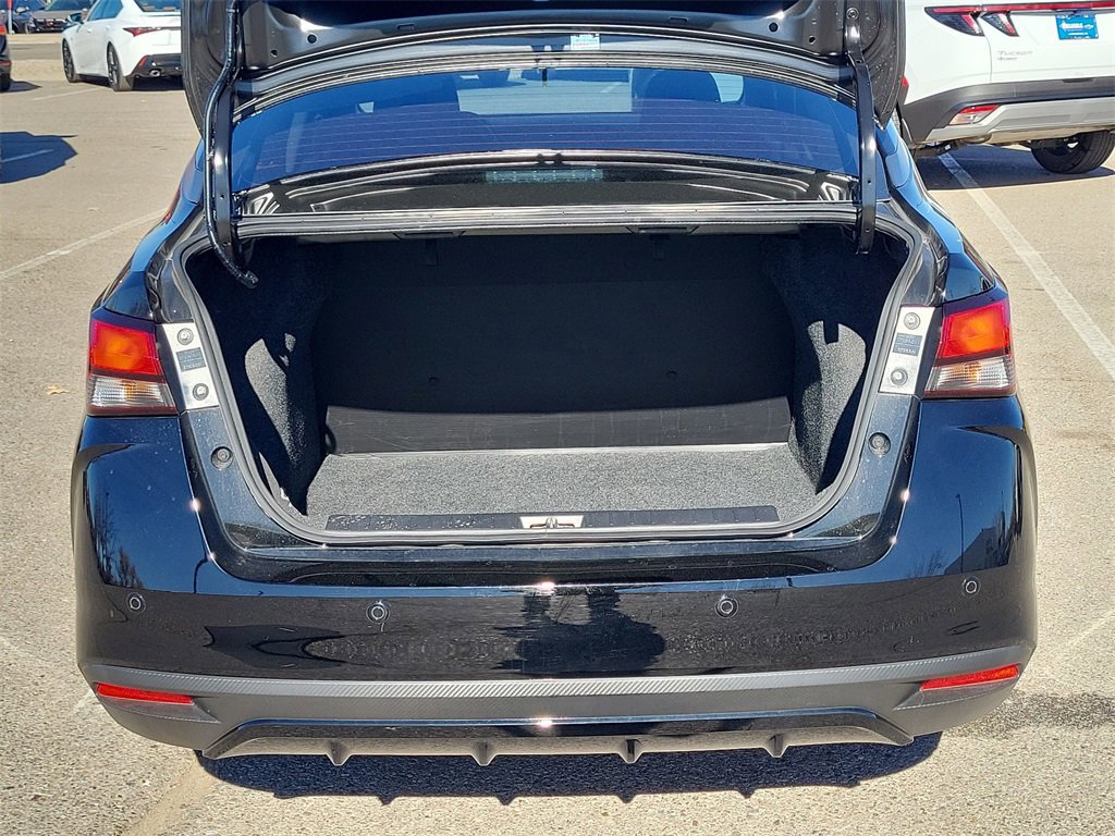 Used 2025 Nissan Versa S w/ Trunk Package image 11