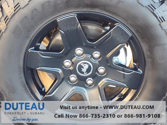 Used 2022 Ford Bronco Black Diamond image 4