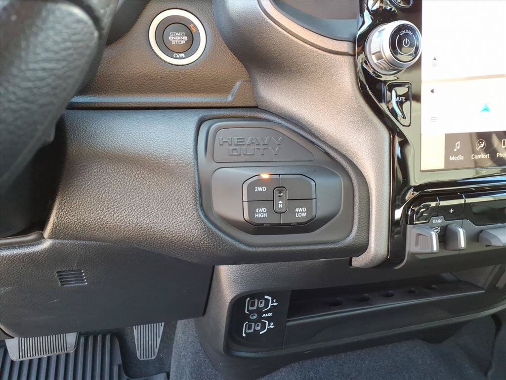 New 2026 RAM 2500 Tradesman AWD/4WD image 24