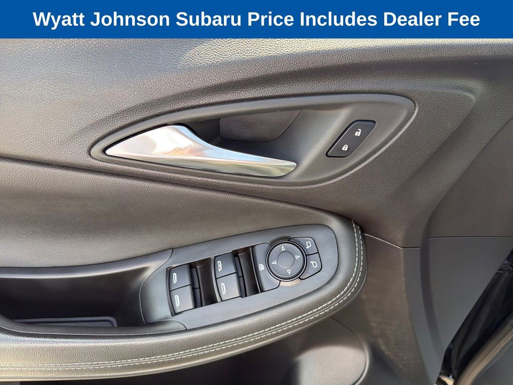 Used 2024 Buick Encore GX Sport Touring FWD image 17