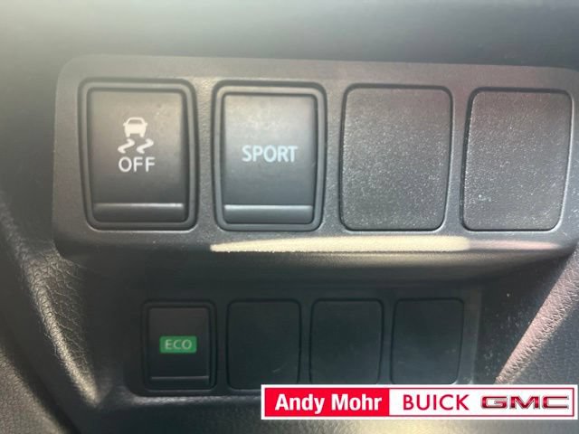 Used 2016 Nissan Rogue S FWD image 19