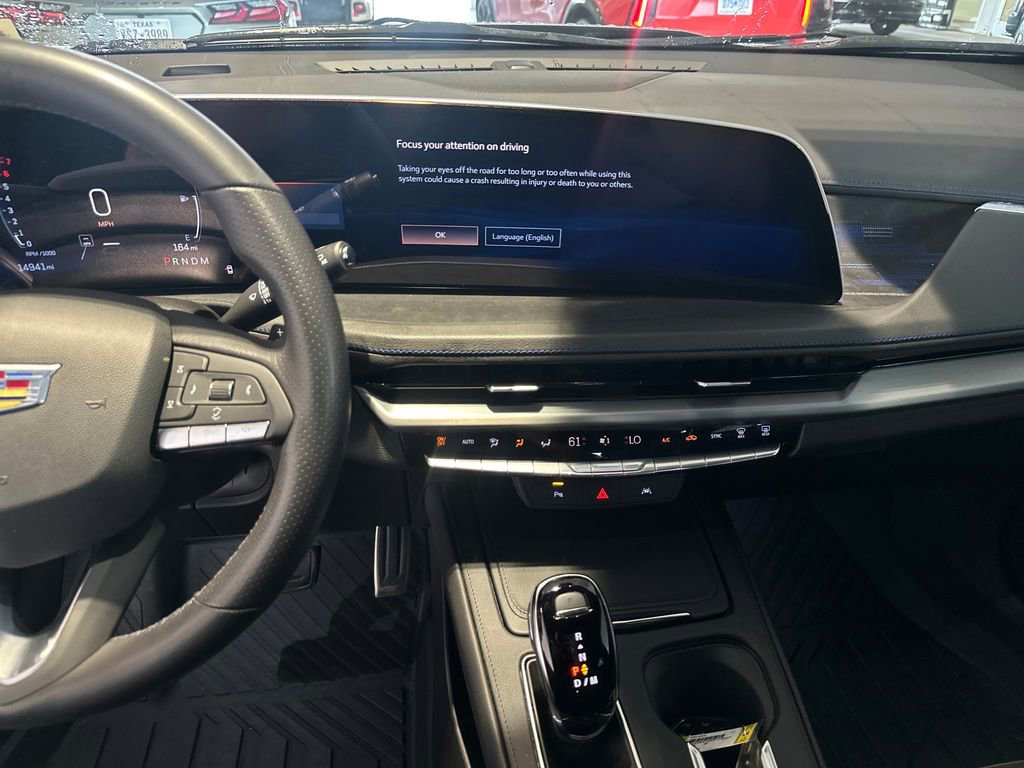 Used 2025 Cadillac XT4 Sport FWD image 21
