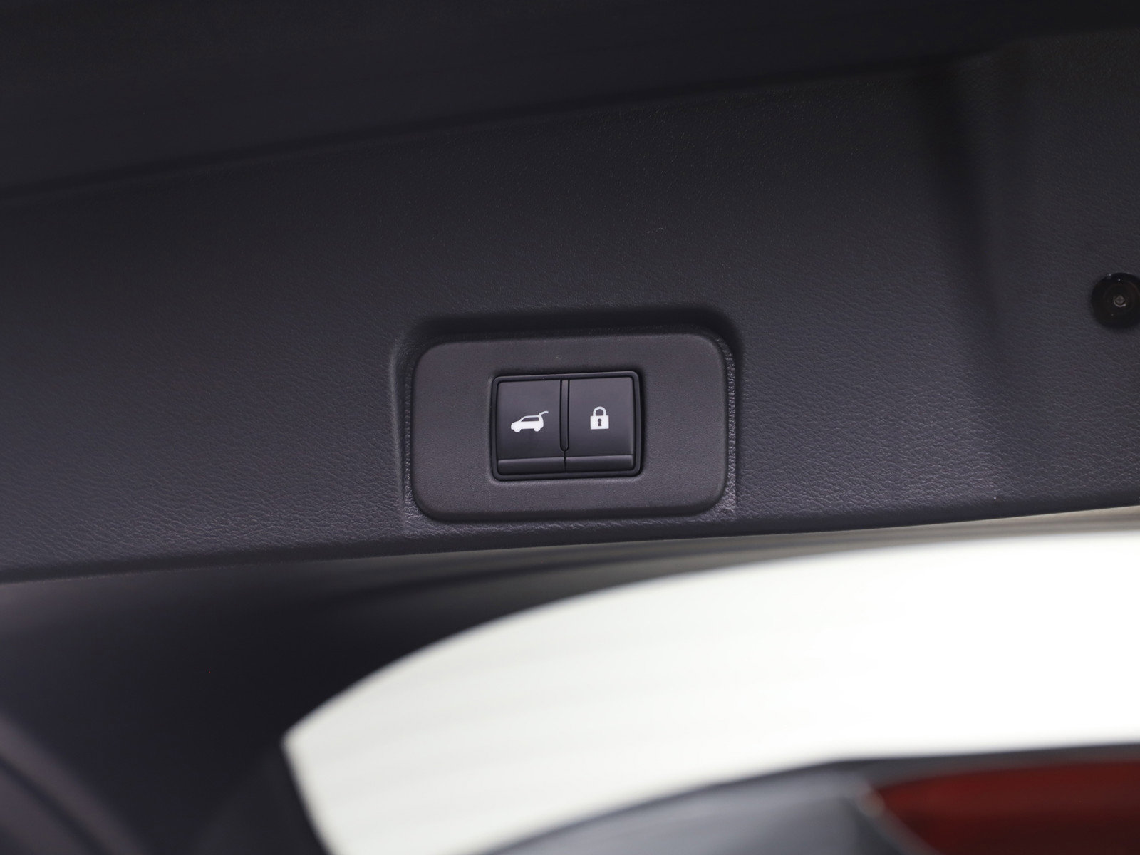 Used 2026 Nissan Rogue SV w/ SV Premium Package image 11