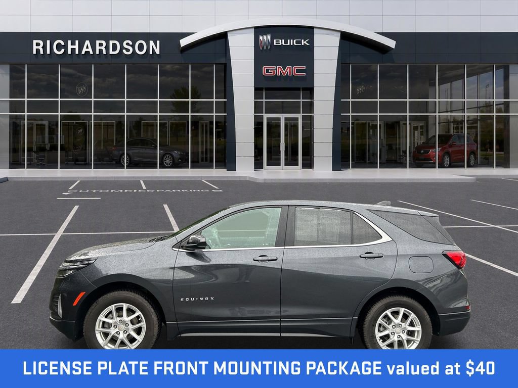 Used 2023 Chevrolet Equinox LT FWD image 2