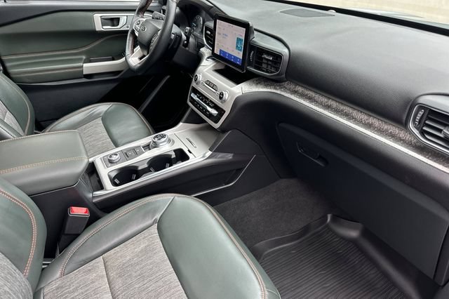 Used 2024 Ford Explorer Timberline w/ Timberline Technology Package AWD/4WD image 15