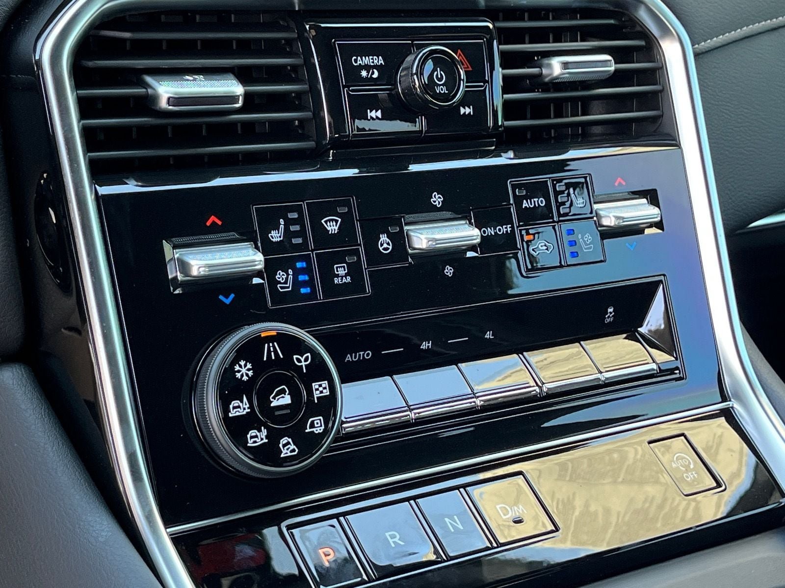 New 2026 Nissan Armada Platinum AWD/4WD image 25