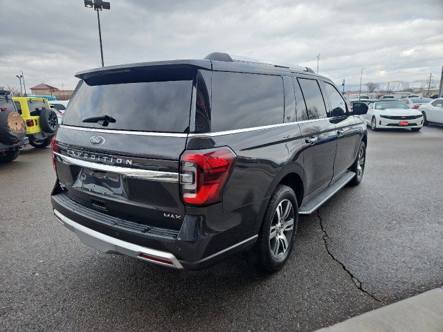 Used 2022 Ford Expedition Max Limited image 5