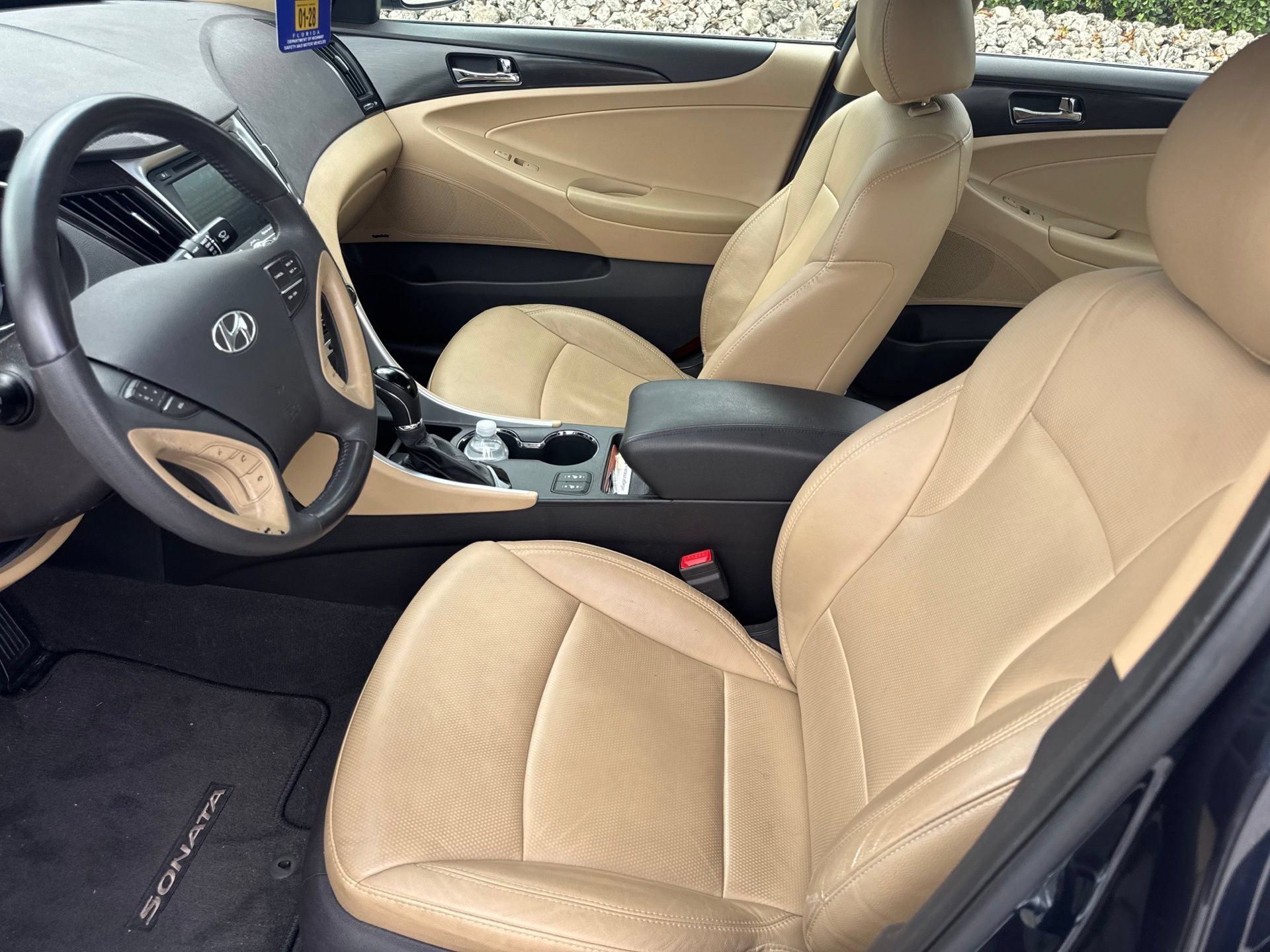 Used 2013 Hyundai Sonata Limited w/ Premium Pkg FWD image 19
