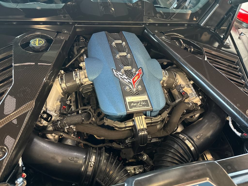 Used 2025 Chevrolet Corvette ZR1 w/ ZR1 Carbon Fiber Aero Package RWD image 39